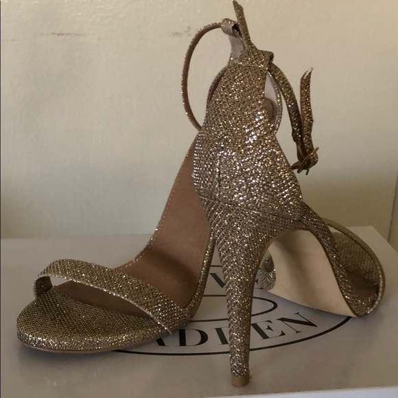 steve madden stecy gold fabric ankle strap heels